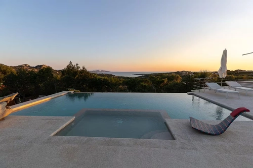 Villa Ami - View 3