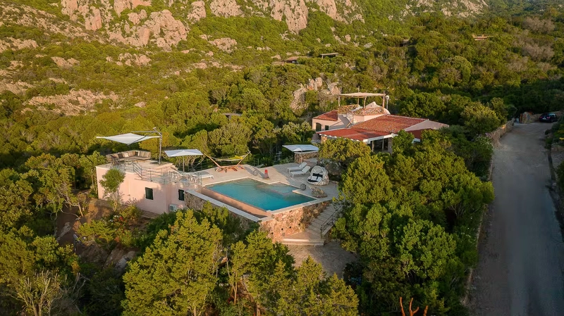 Villa Ami - View 1