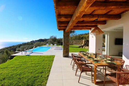 Villa Ria - View 3