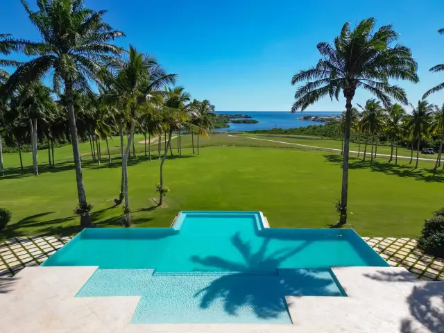 Villa Blanca