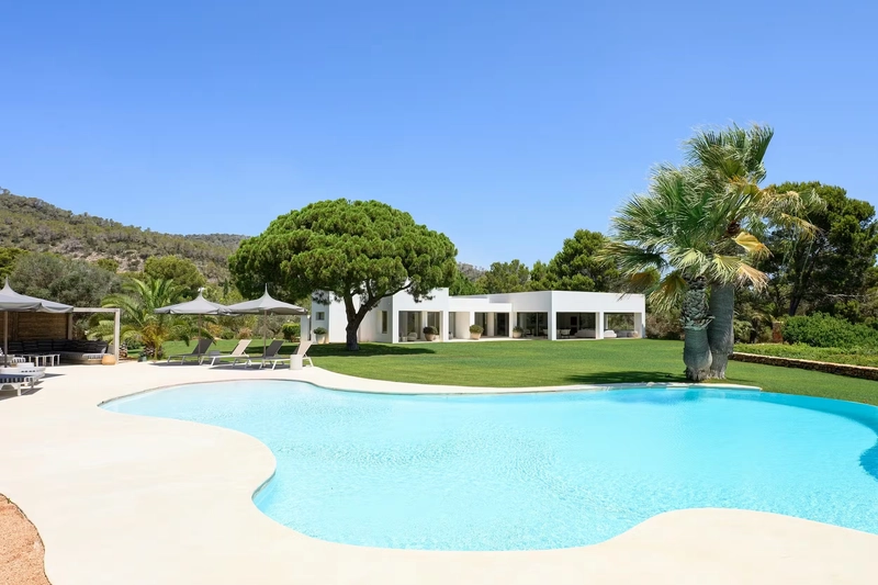Villa Auri - View 1